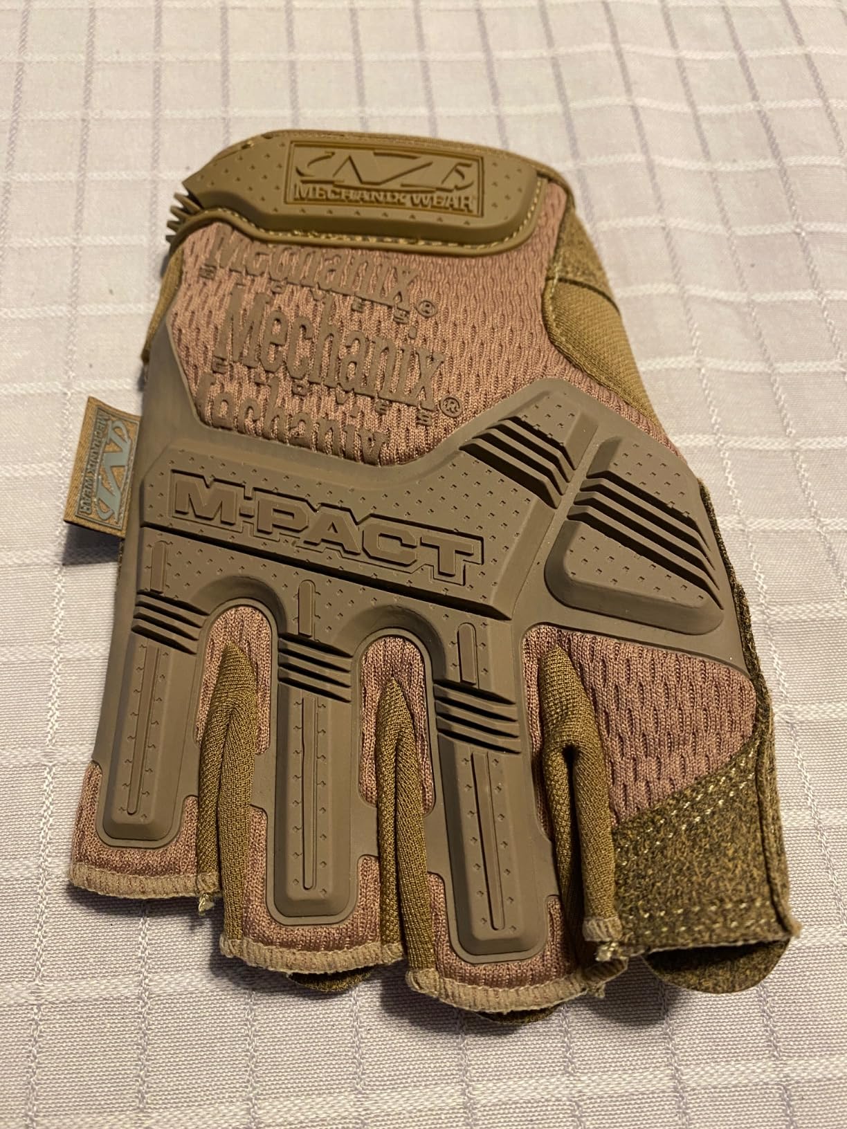 Handfläche dämpft