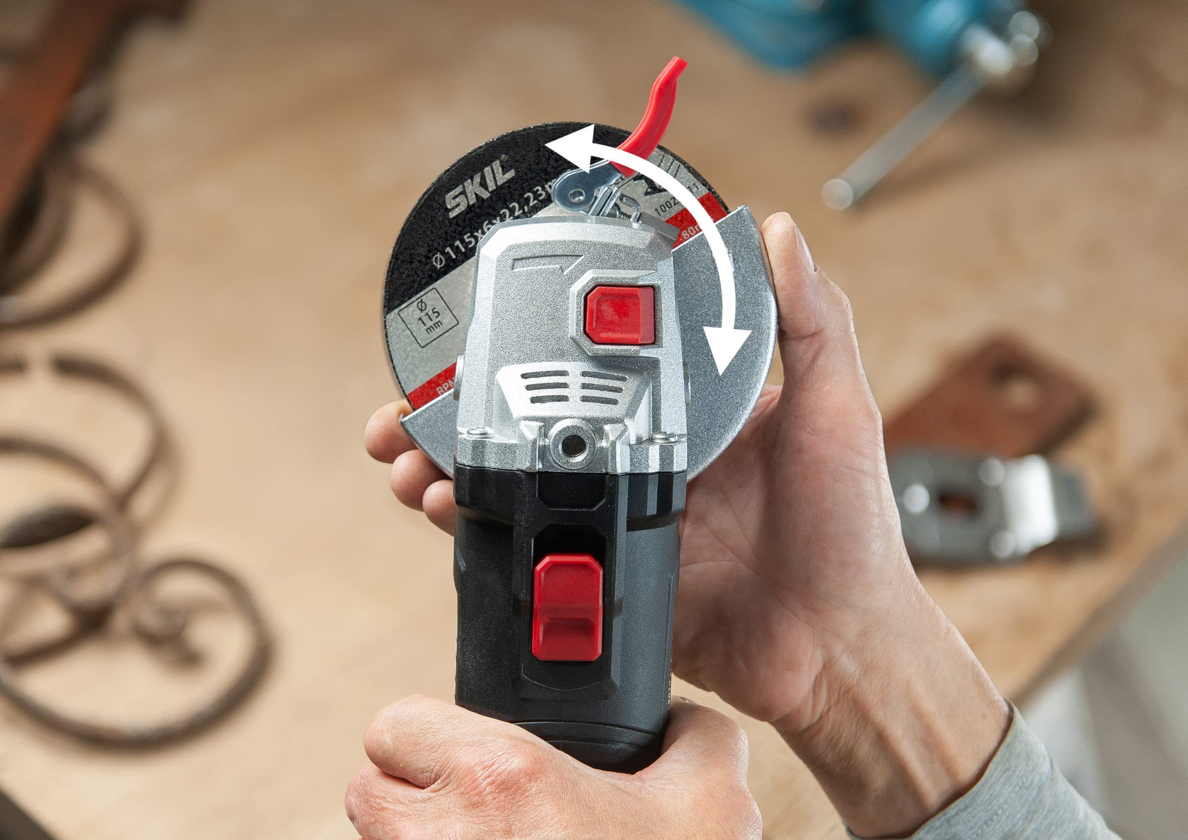 skil-9020-aa-winkelschleifer-600w-115mm-12000-min image 3
